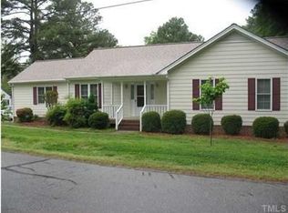 208 S Ennis St, Fuquay Varina, NC 27526