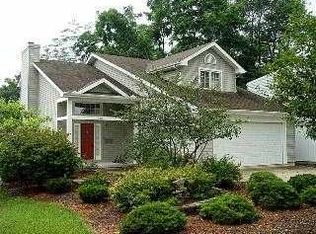 1010 River Rd, Maumee, OH 43537