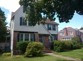 256 Bonad Rd, Brookline, MA 02467