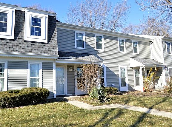 2nd image of 555 Westminster Cir
