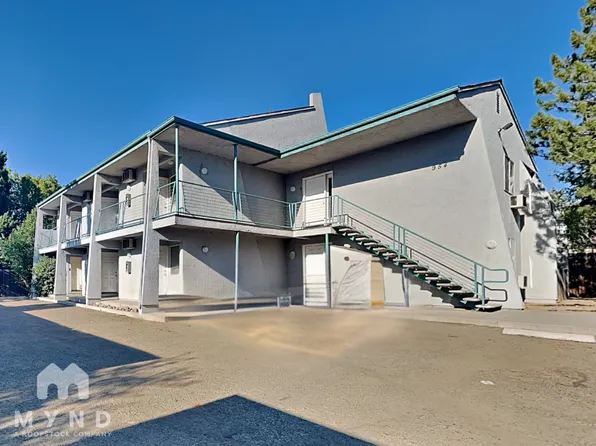 954 Berrum Ln, Reno, NV