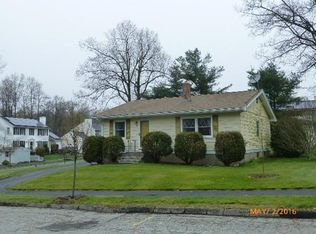 3 Hingham Rd, Worcester, MA 01606