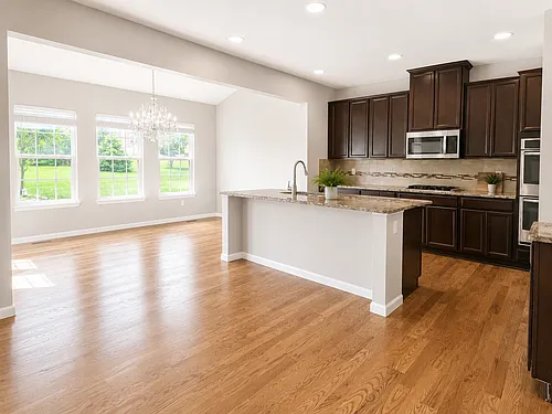 6819 Hawthorn Knl Photo 1