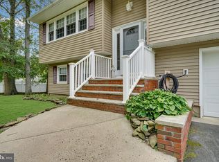 900 Bloomfield Ave, Ocean, NJ 07712