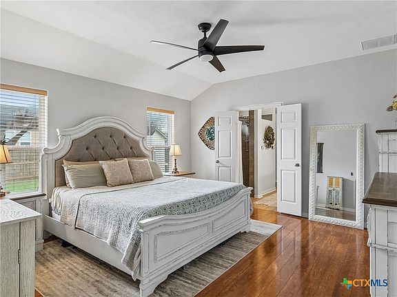 3rd image of 224 Fritz Way