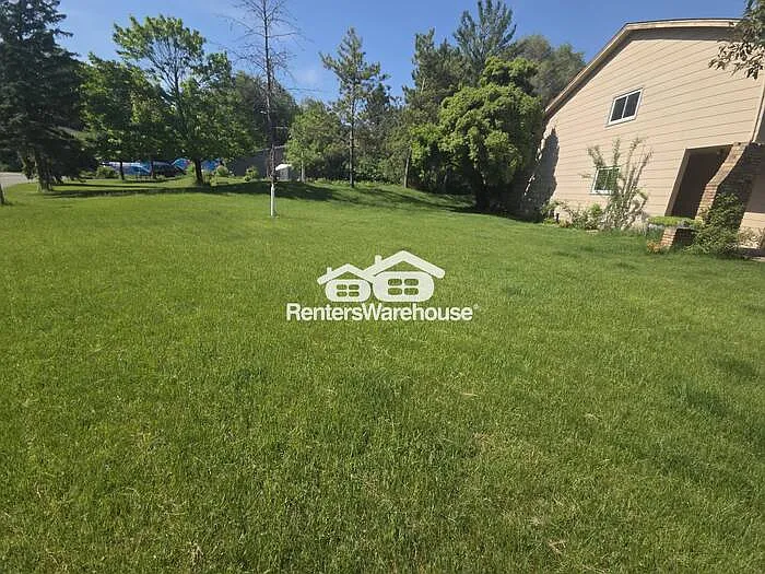 15536 Garfield Cir — Photo 29