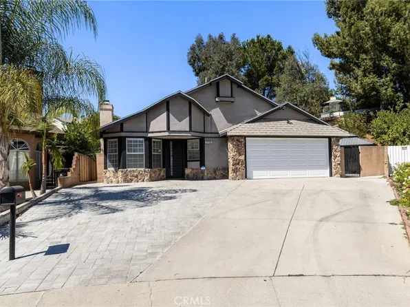 11715 Garrick Ave, Sylmar, CA 91342