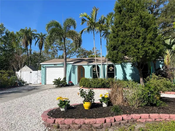 1754 Patricia Ave, Dunedin, FL 34698