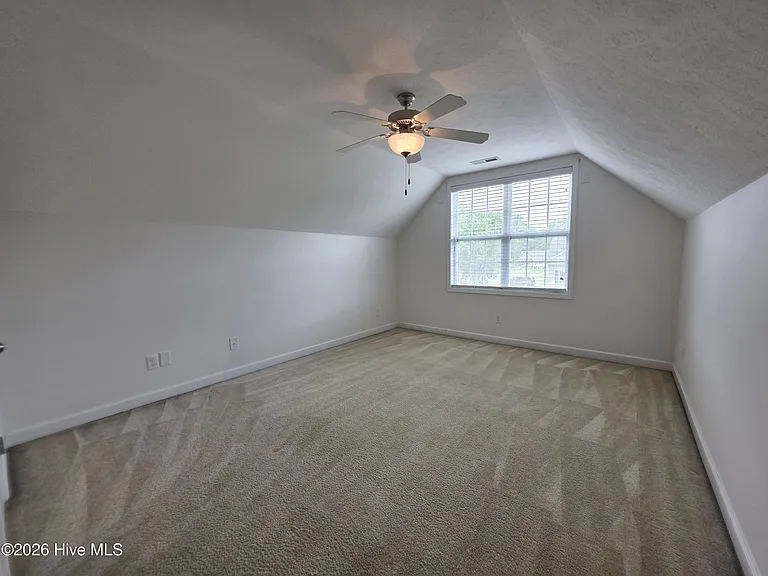 205 Woodberry Pl — Photo 16
