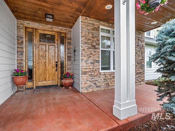 4th image of 8271 Washoe Rd