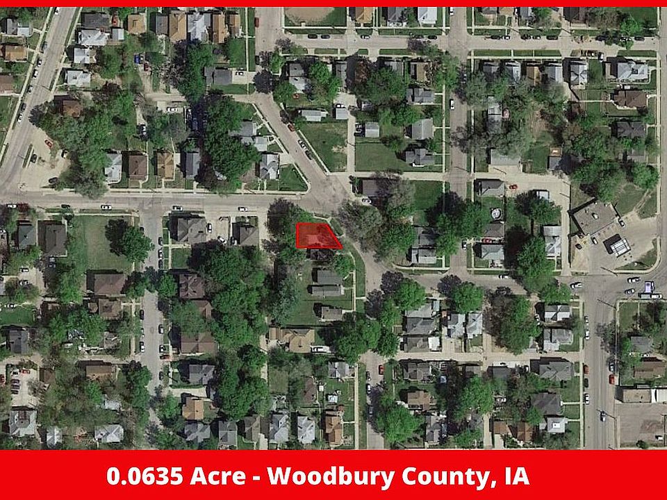 1st image of 1327 Virginia St