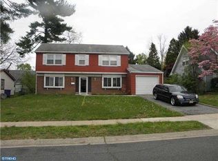 12 Mercator Ln, Willingboro, NJ 08046