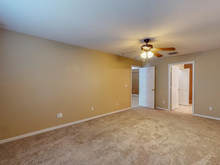 57 Pine Dr — Photo 29