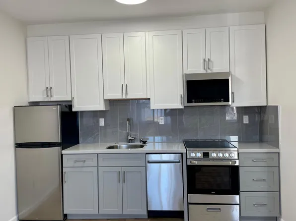 232 Foothill Blvd #2, Oakland, CA 94606