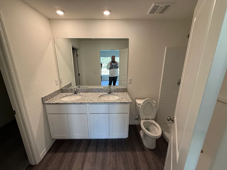 860 Friendship Cir — Photo 10