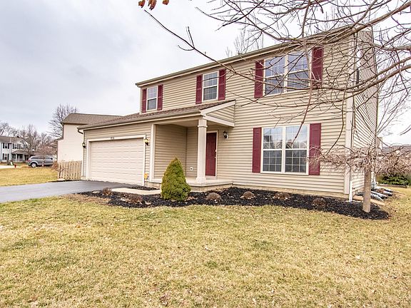 3rd image of 816 Murlay Dr