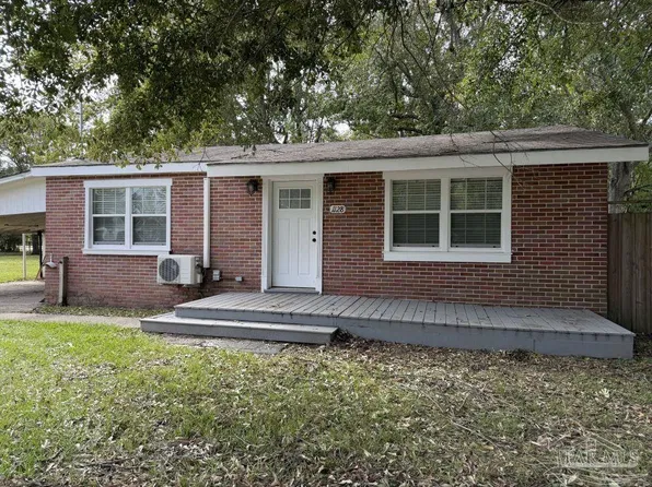 1128 S Presley St, Atmore, AL 36502