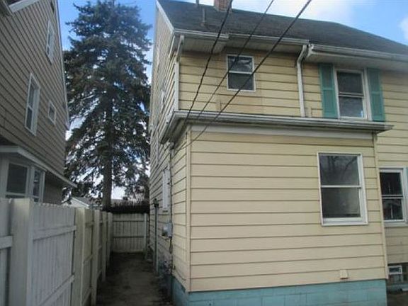 5th image of 1501 Vermont Ave