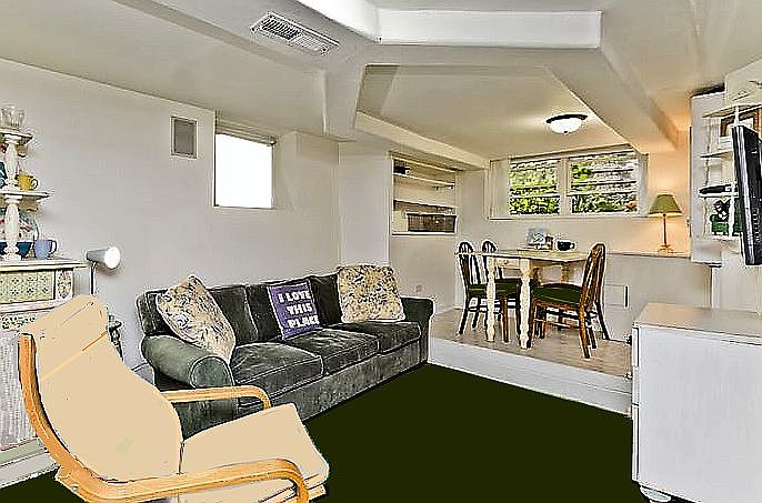 LIVING ROOM 1: Cable TV