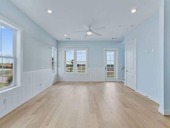 5th image of 4011 Estuary Ct