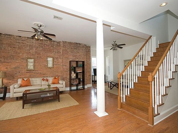 4th image of 817 T St NW