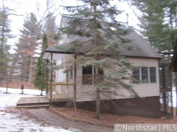 3rd image of 540 Round Lake Ct