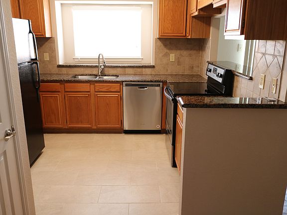 Great Kitchen,new appliances