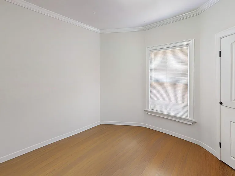 2975 Washington St #3A — Photo 8