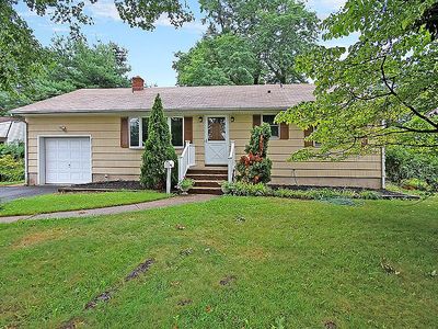 811 Hazelwood Ave, Middlesex, NJ, 08846