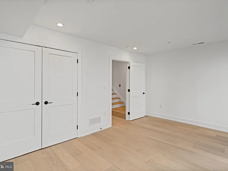 706 Latona St #I — Photo 19