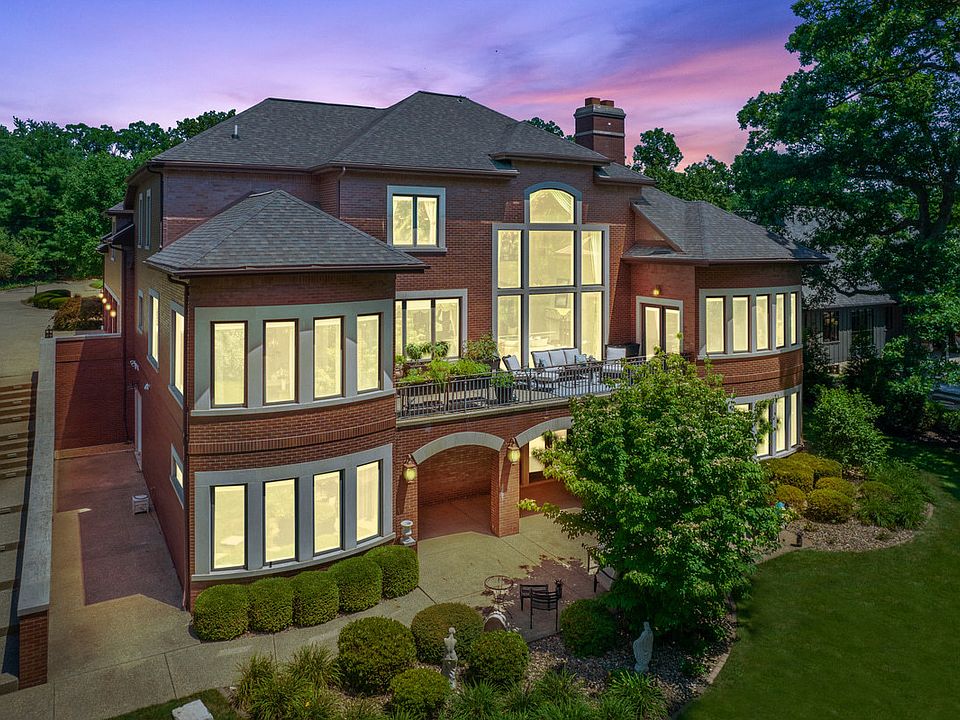 19477 Briar Dr, Bloomington, IL 61705 Zillow