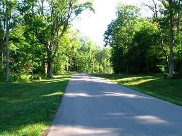 68 Stonehenge Rd, Granville, OH 43023