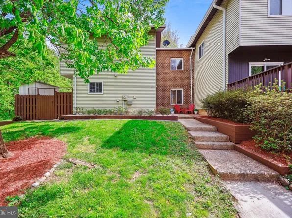 62 State Ct #110, Gaithersburg, MD 20877