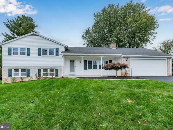 147 Harvest Ln, Chambersburg, PA 17202
