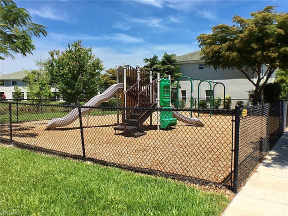 3rd image of 10163 Spyglass Hill Ln
