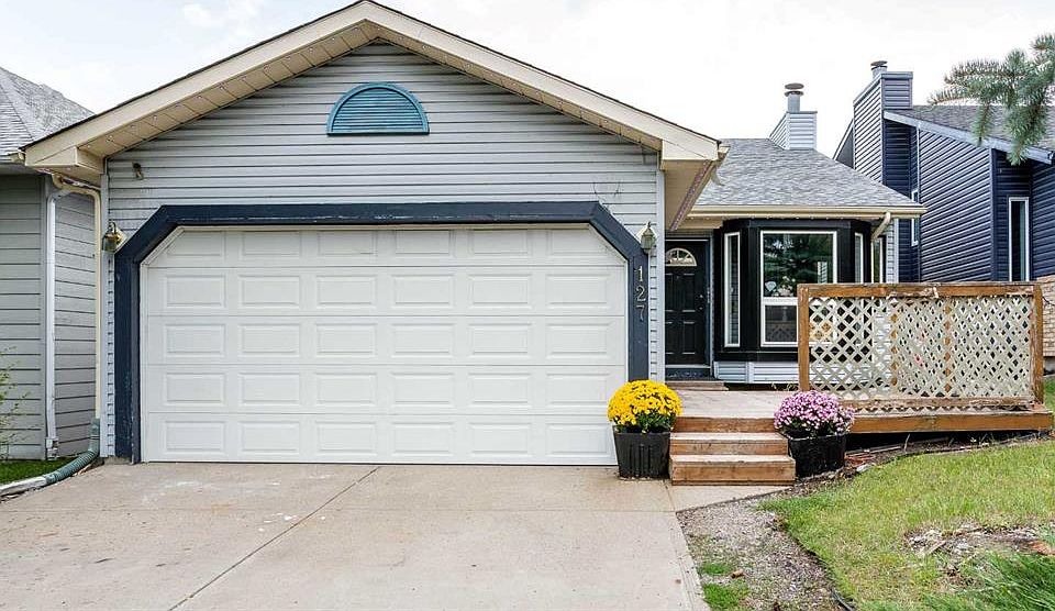 1st image of 127 NW Shawinigan Dr SW
