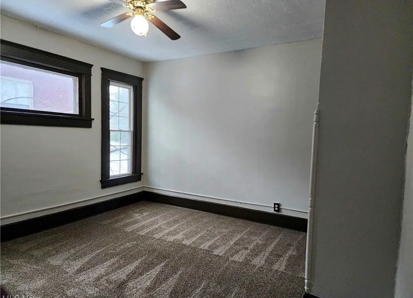 2 bed, $895 — Photo 2