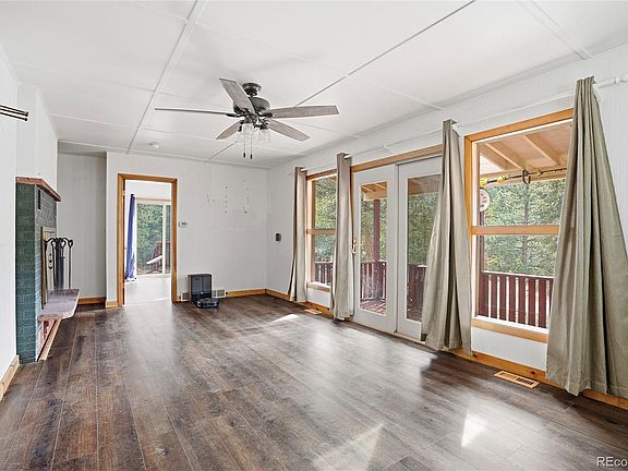 5th image of 134 Aspen Drive