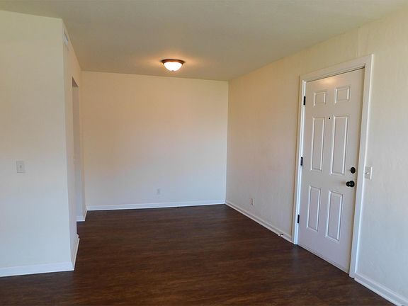 2nd image of 801 N Willie L Miner Ave APT A20