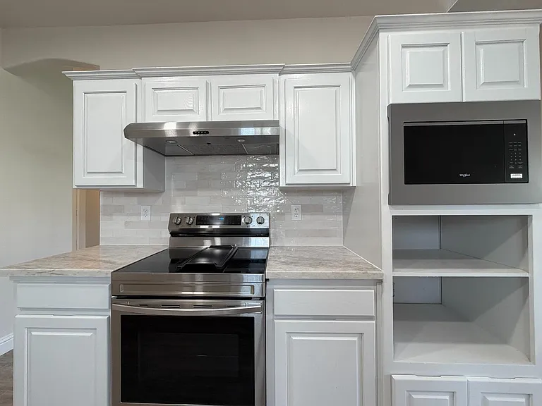 2128 E Saint Andrew Dr — Photo 10