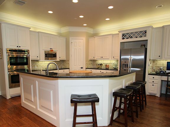 Plenty of counter space