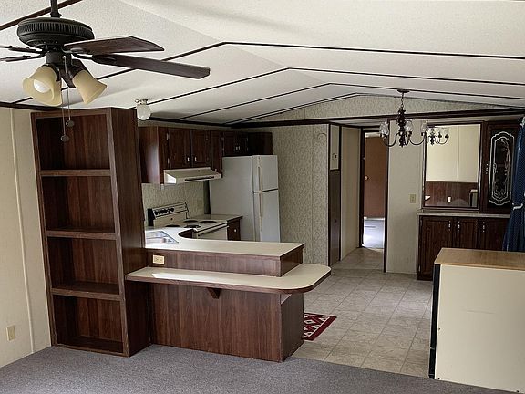 4th image of 153 Keith Memorial Dr