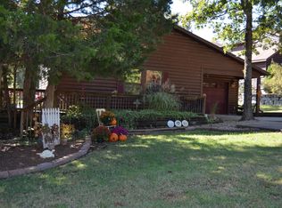171 Whispering Pine Way, Hollister, MO 65672