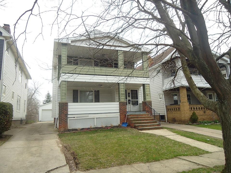 1st image of 3587 W 120th St