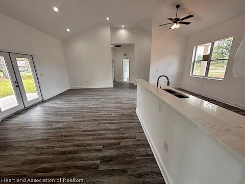 4th image of 3900 Cortez Blvd
