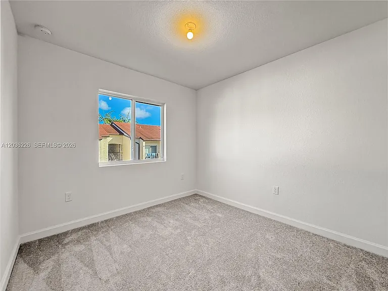 3770 SW 50th Ave #3770 — Photo 25