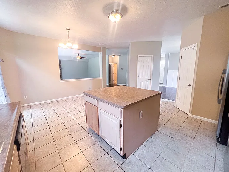 10640 Northern Dancer Dr — Photo 9