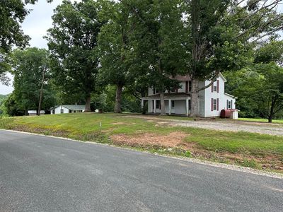 889 Tola Rd, Phenix, VA, 23959
