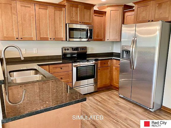 2nd image of 780 W Bellezza St