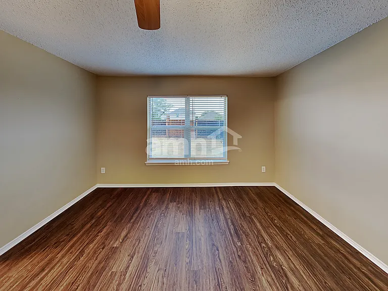 4652 Cool Ridge Ct — Photo 12